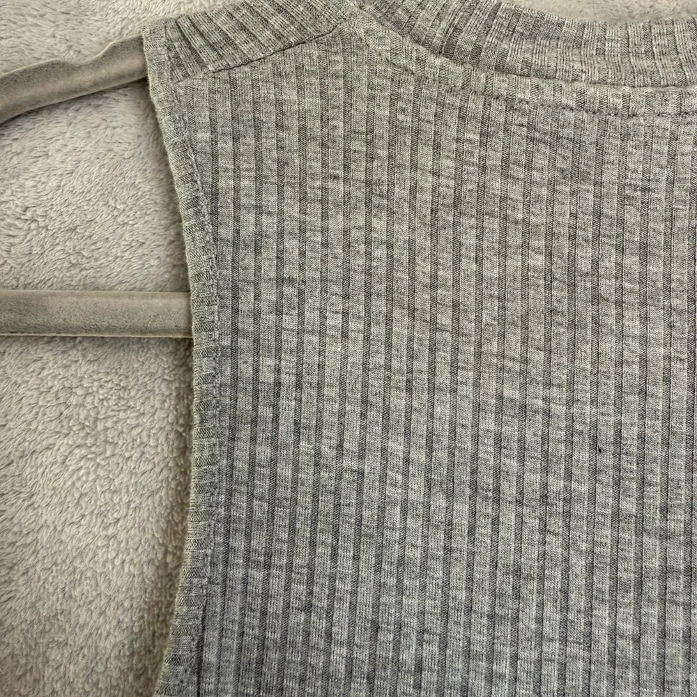 Topshop Gray Ribbed Cutout Crop Top - Picture 4 of 4